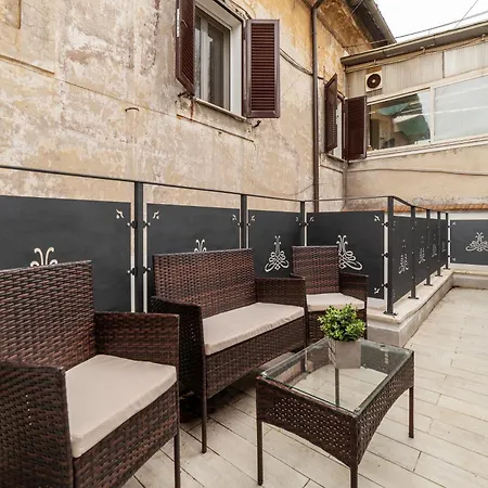 Mm Piramide Apartments-2
