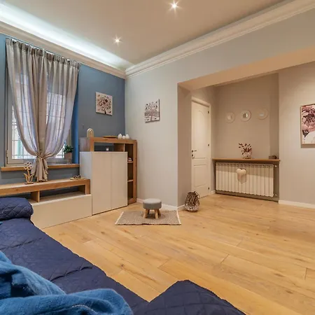Mm Piramide Apartments-3
